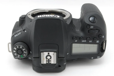 Canon 90D Image