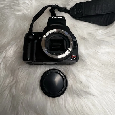 Canon Rebel XT Image