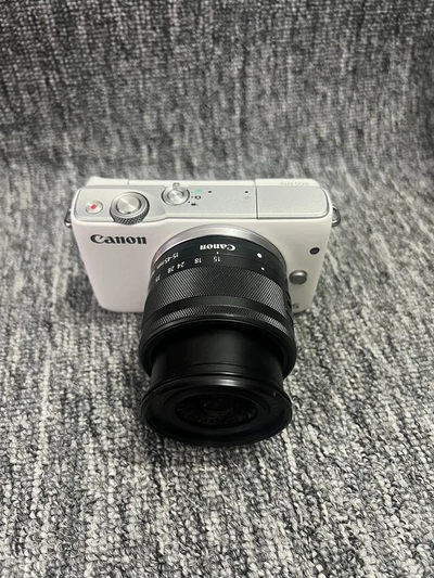 Canon EOS M10 Image
