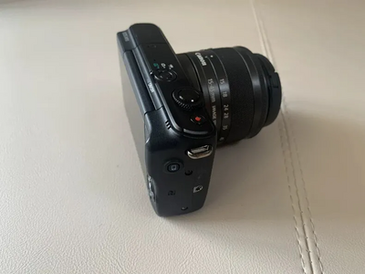 Canon EOS M10 Image