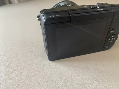 Canon EOS M10 Image