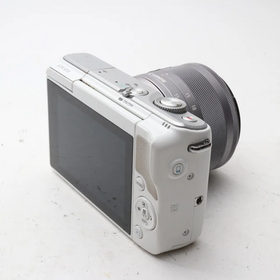 Canon EOS M10 Image