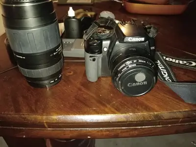 Canon Eos rebel t2i Image