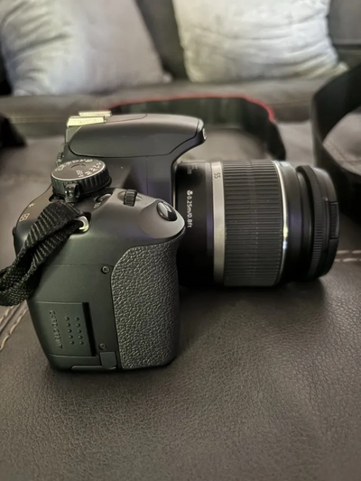 Canon EOS XXI Image