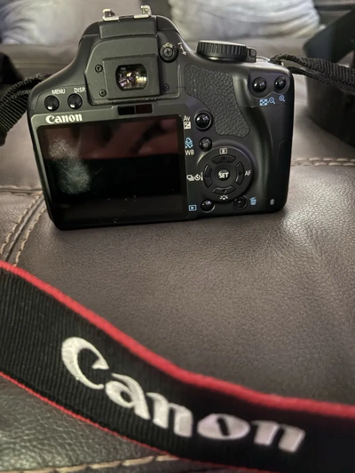 Canon EOS XXI Image
