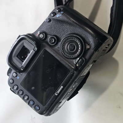 Canon EOS 7D Image