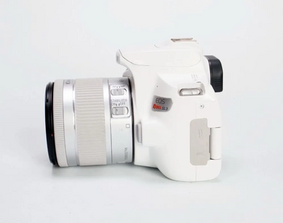 Canon Eos rebel sl3 Image