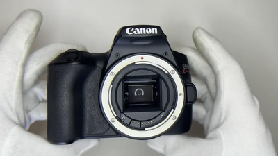 Canon Eos kiss x10 Image
