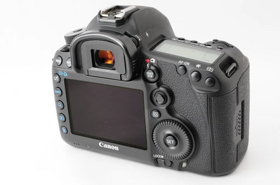 Canon EOS 5D MARK III Image
