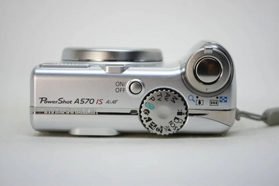 Canon A570 IS Image