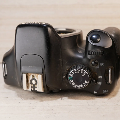 Canon EOS Rebel T2i Image