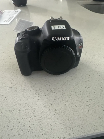 Canon EOS Rebel T2i Image