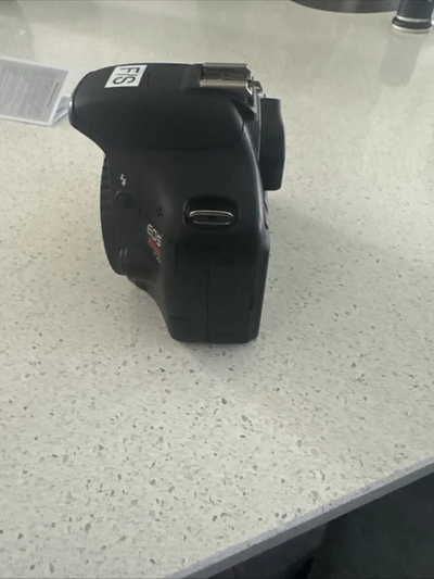 Canon EOS Rebel T2i Image