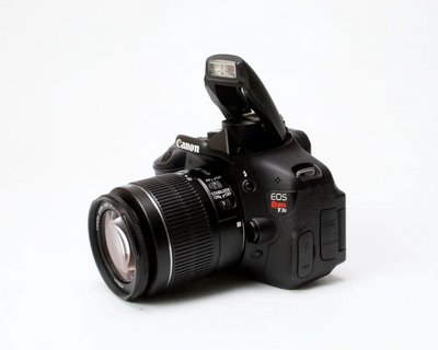 Canon Eos rebel t3i Image