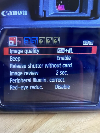 Canon Eos rebel t6 Image