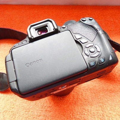Canon 700D Image