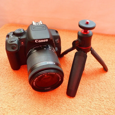 Canon 700D Image