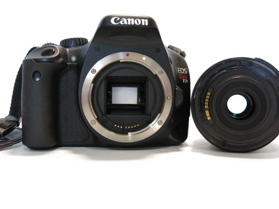 Canon EOS 550D Image