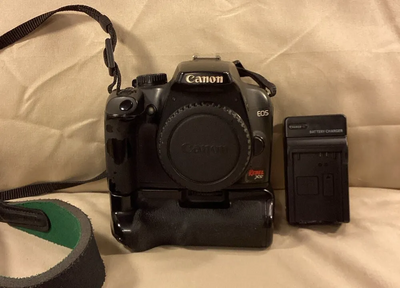 Canon Rebel XT Silver EFS Image