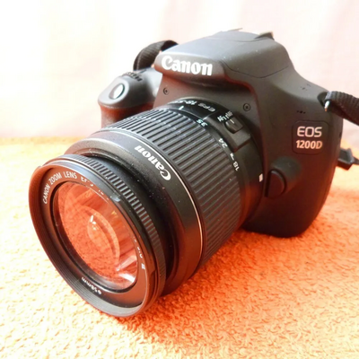 Canon 1200D Image