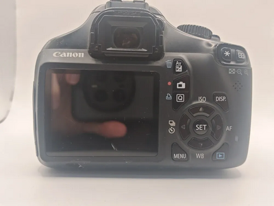 Canon 1100D Image
