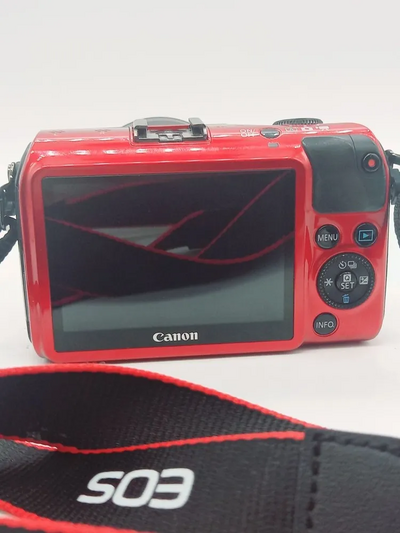 Canon EOS M Image