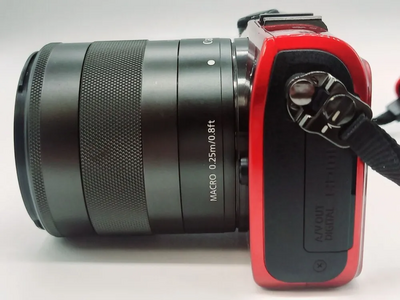 Canon EOS M Image