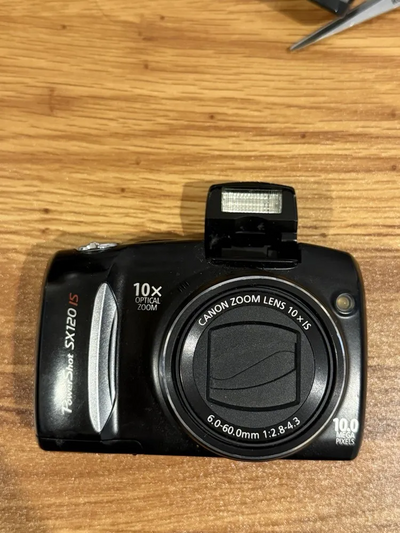 Canon PowerShot SX120 Image