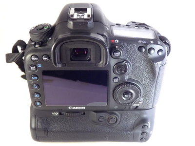 Canon Eos 7d mark ii bg-e16 battery grip set Image