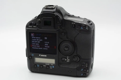 Canon EOS 1D Mark IV Image