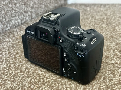 Canon EOS 600D (EOS Rebel T3i / EOS Kiss X5) Image