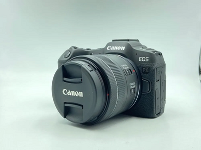 Canon EOS R8 RF24-50mm F4.5-6.3 IS STM Lens Kit Image