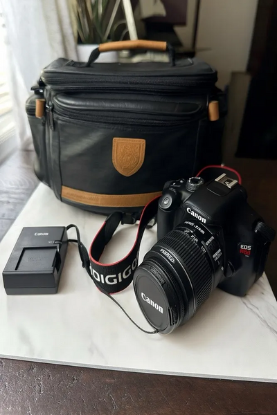 Canon Eos rebel t3 Image