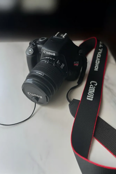 Canon Eos rebel t3 Image
