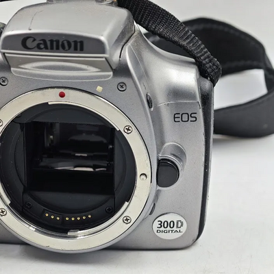Canon EOS 300D Image