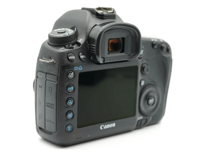 Canon EOS 5D MARK III Image