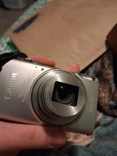 Canon Powershot elph 360 hs Image