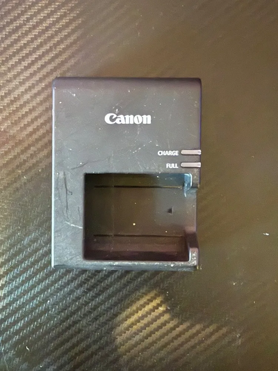 Canon Eos rebel t7i Image