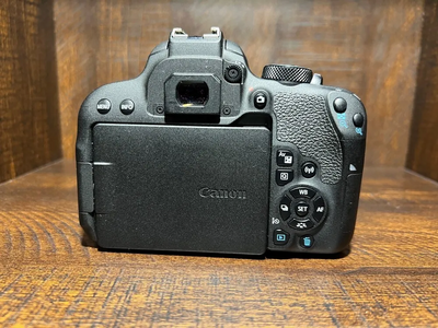 Canon Eos rebel t7i Image
