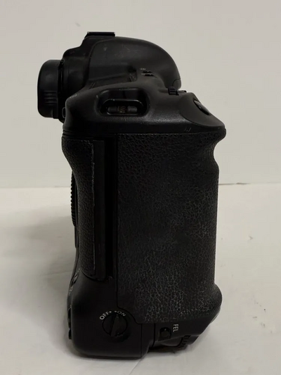 Canon 1DS Image