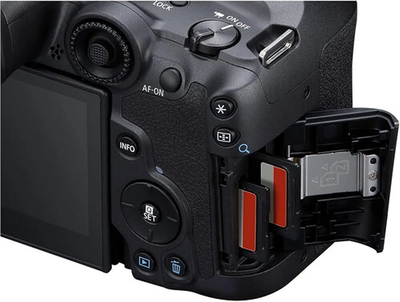 Canon R7 Mirrorless Image