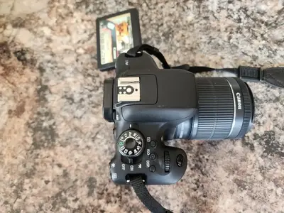 Canon Eos rebel t6i Image