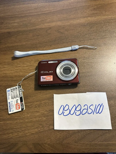 Casio Exilim EX-S880 Image