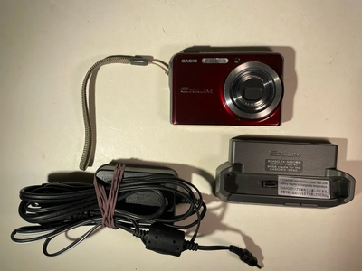 Casio Exilim EX-S880 Image