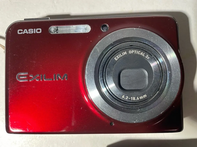 Casio Exilim EX-S880 Image