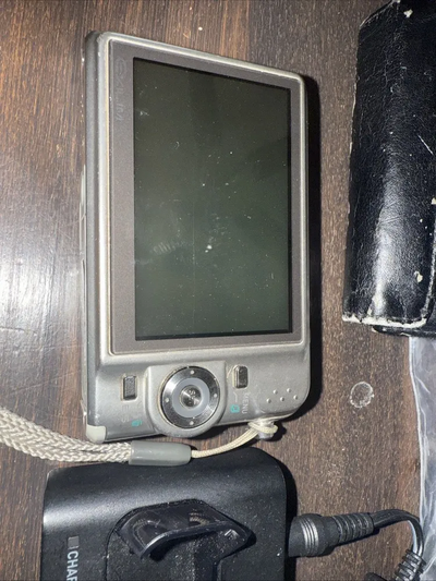 Casio Zoom EX-Z100 Image