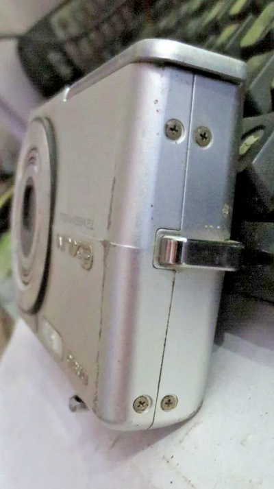 Casio EX-Z700 Image