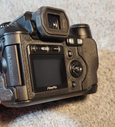 Fuji Film FinePix S5100 Image