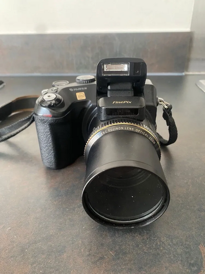 Fuji S7000 Image