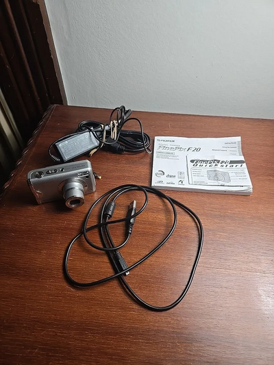 Fuji F20 Image